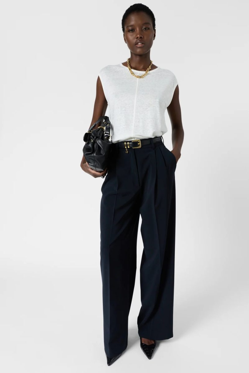 Alternative view of Maiou din in white - MICHELE