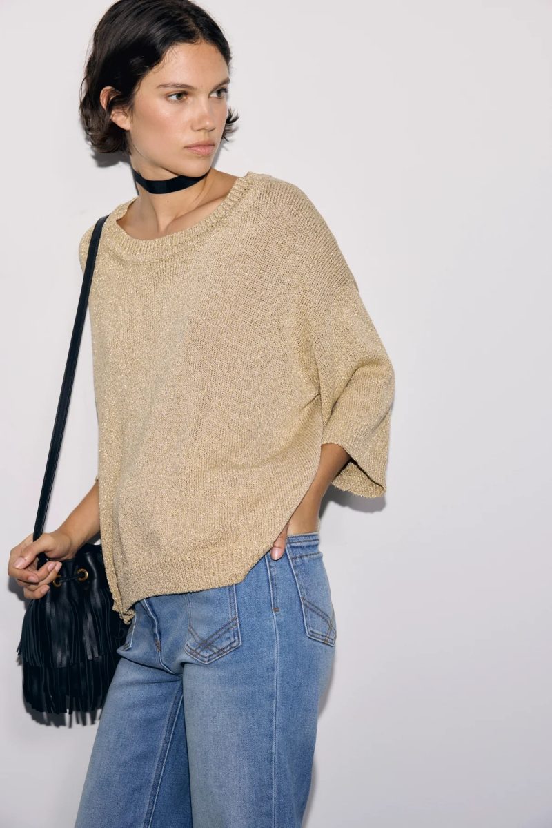 Pulover lejer cu lurex auriu - ROELLA